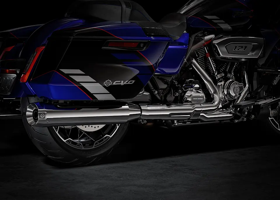 Harley-Davidson CVO Road Glide 2025
