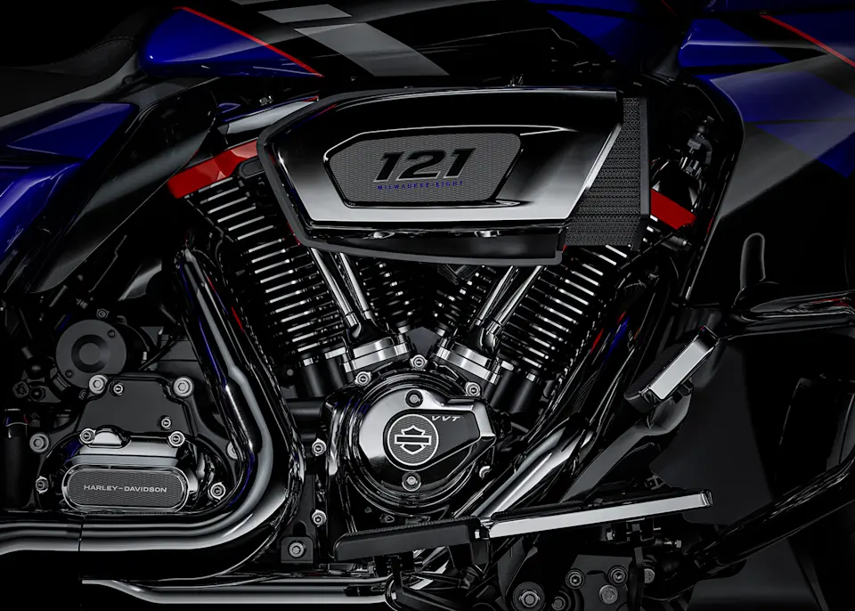 Harley-Davidson CVO Road Glide 2025