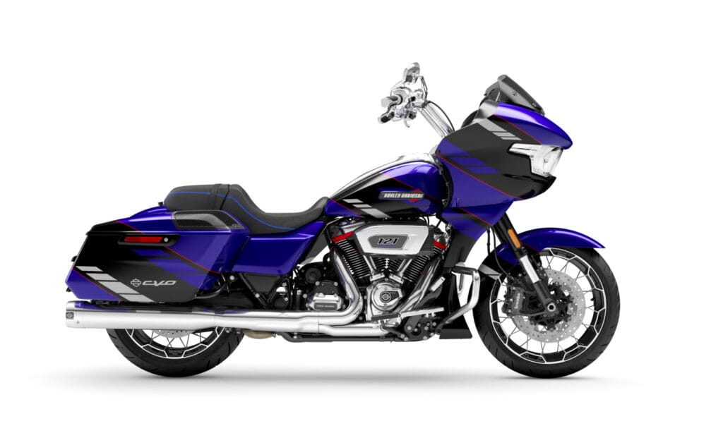 Harley-Davidson CVO Road Glide 2025