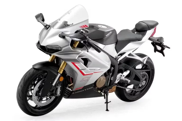 qjmotor srk 650 r alternativa a Honda CBR 650R