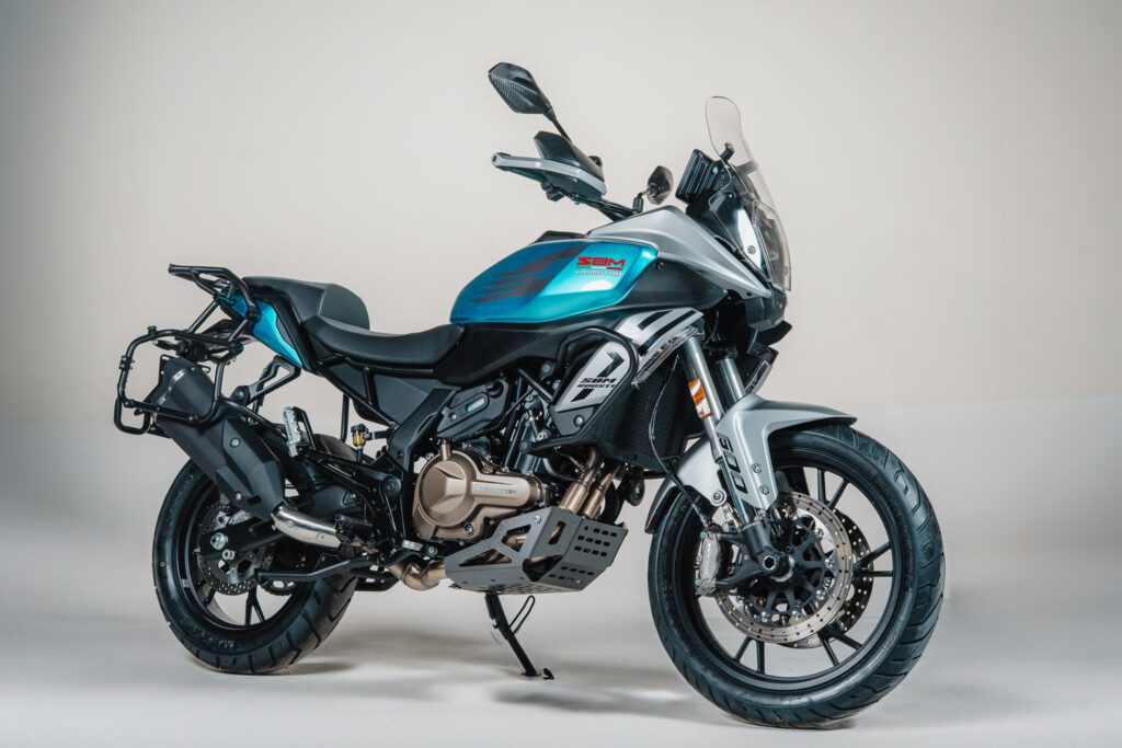 Shineray lança a SBM 600T