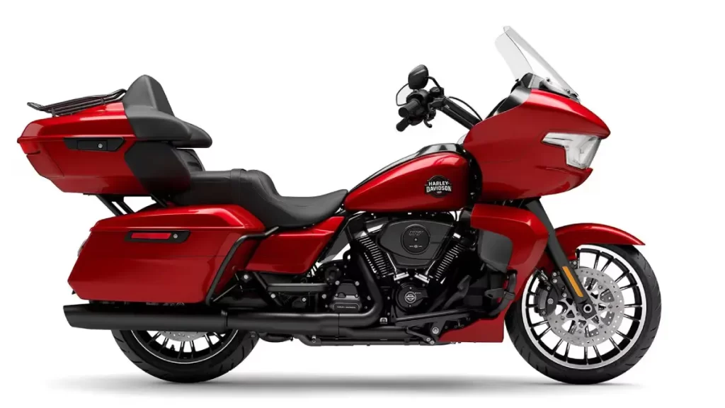 Harley-Davidson lança linha 2026 com os modelos Touring, Trike, Adventure e CVO superpremium