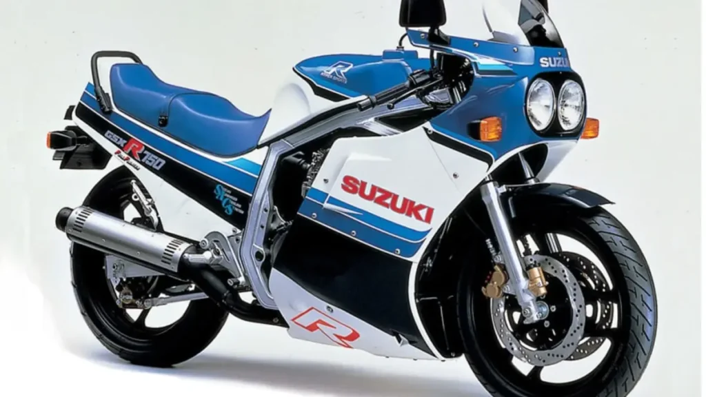 Moto esportiva Suzuki clássica e estilosa. Suzuki GSX-R 750 SRAD