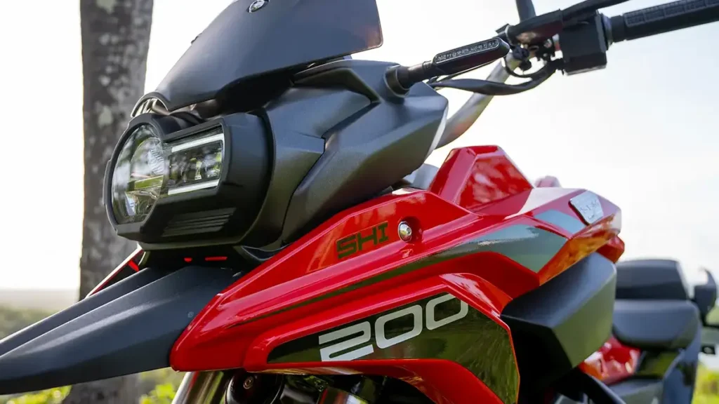 Moto Shineray Storm 200 2026 vermelha.