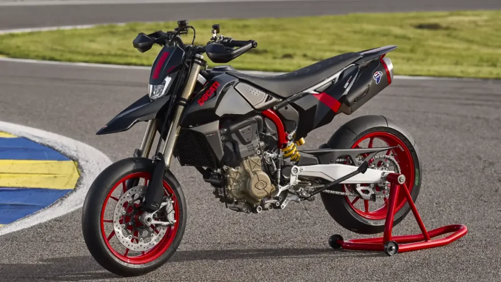 Ducati lançou a Hypermotard 698 Mono Nera