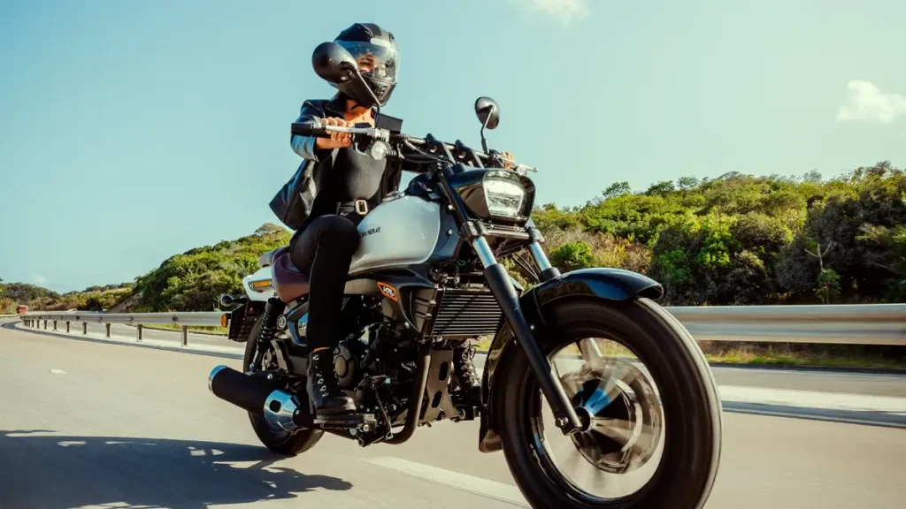 Shineray Iron 250. Foto por Shineray