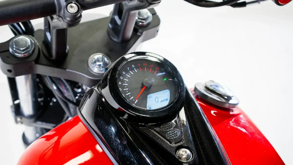 Shineray Iron 250. Foto por Shineray