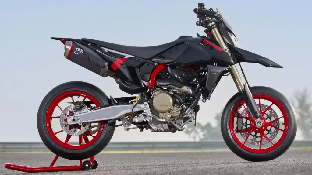 Ducati lançou a Hypermotard 698 Mono Nera