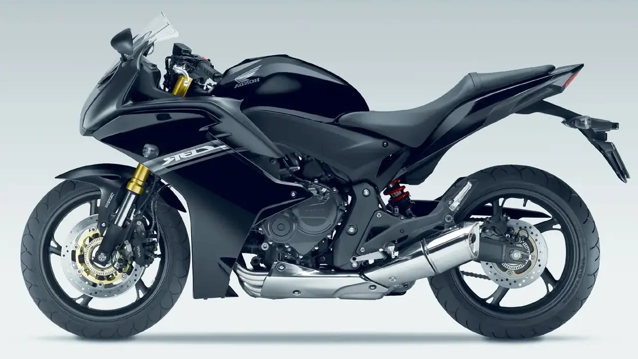 Moto 600 cilindradas barata