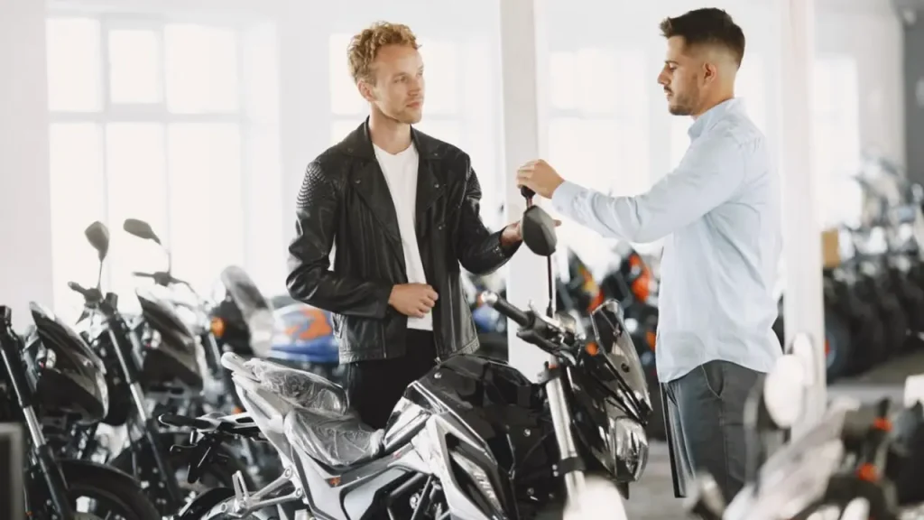 Vender moto financiada para concessionária