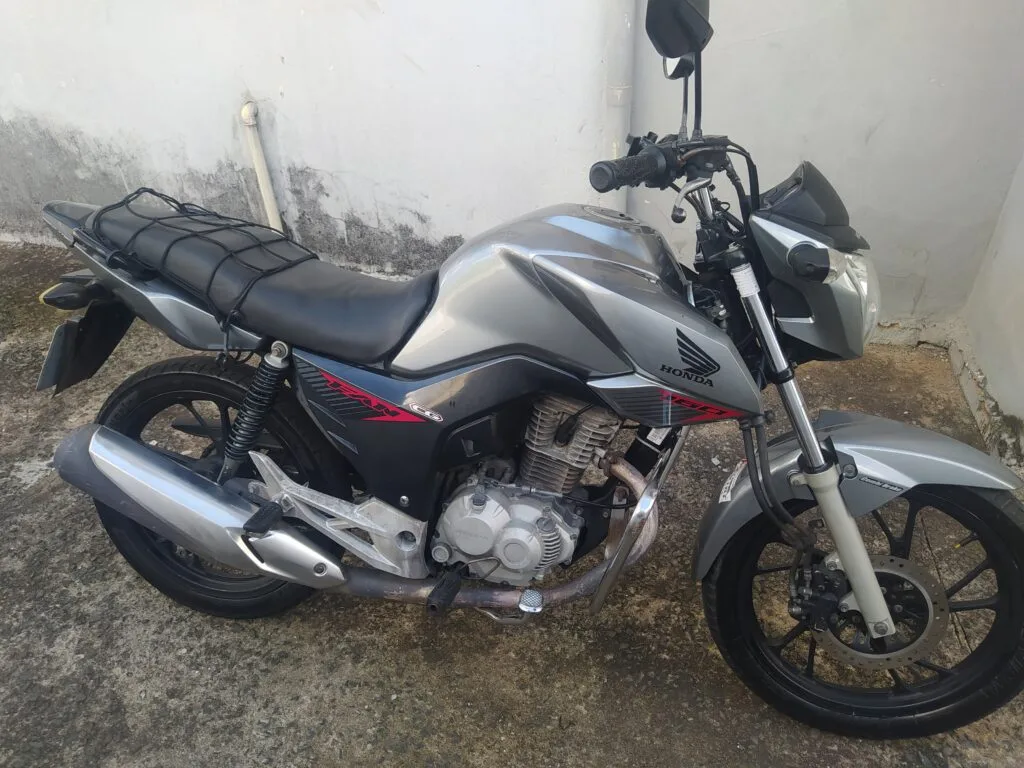 Honda CG 160 Fan cinza