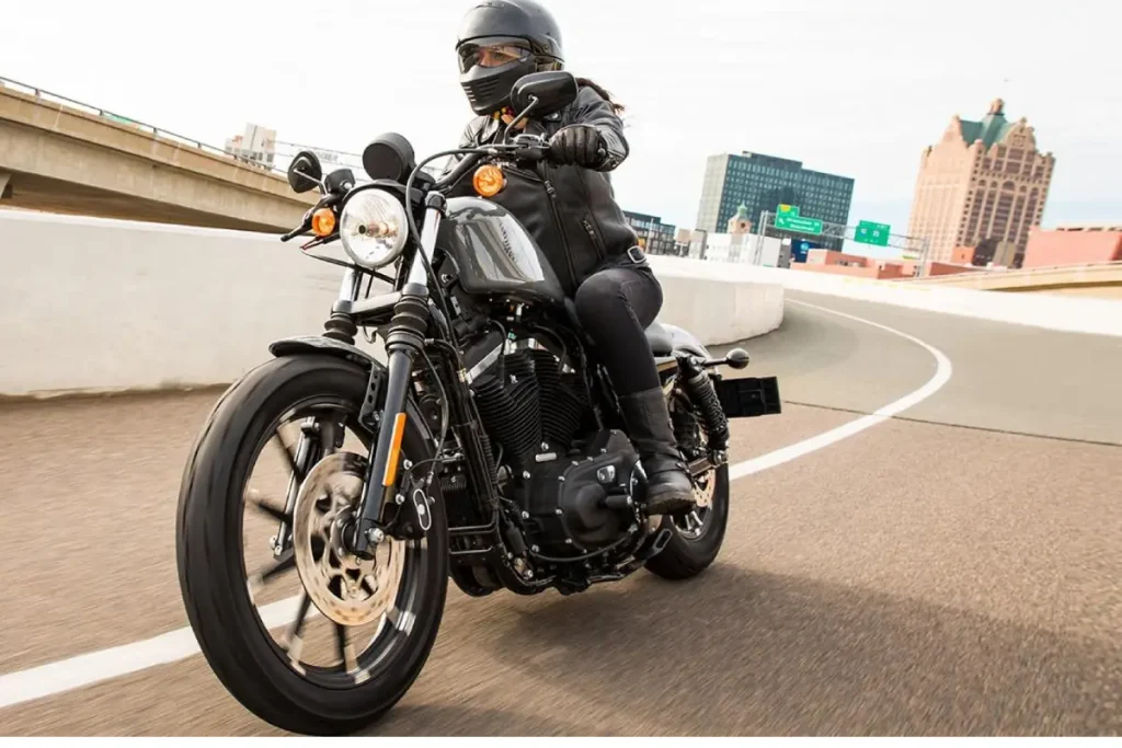 Harley-Davidson Iron 883