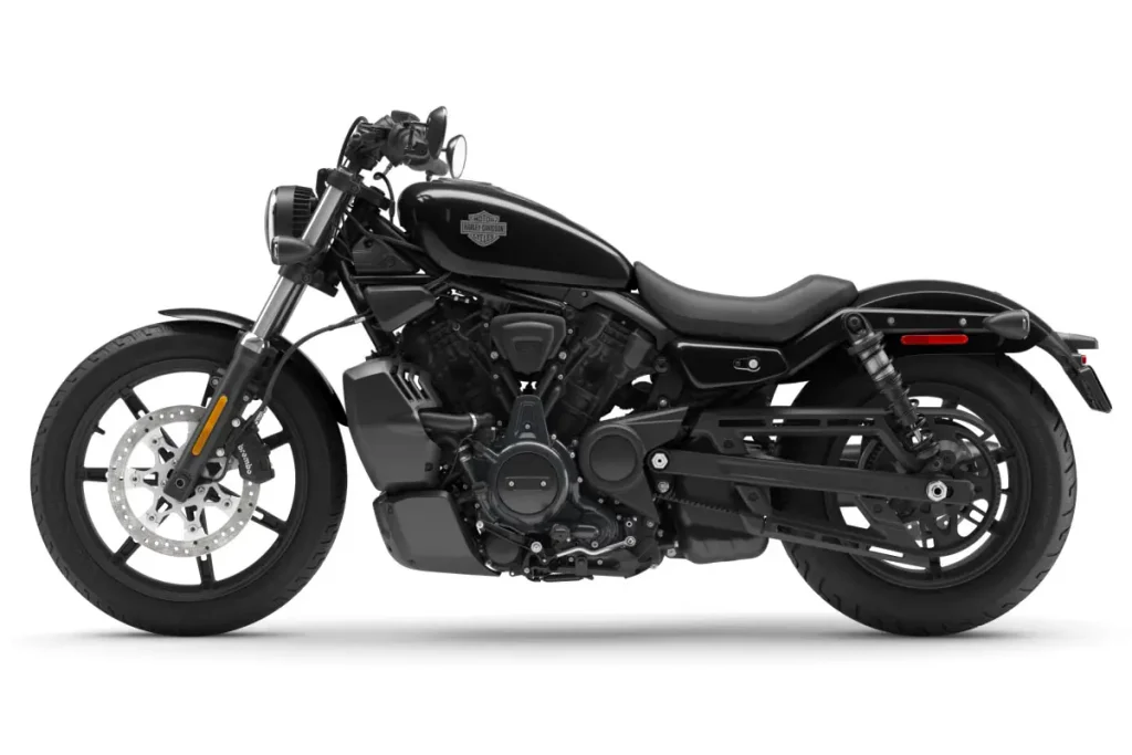 Harley-Davidson Nightster 2026 preta vista de perfil