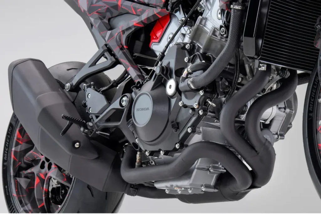 Honda V3R 900 E-Compressor com motor V3 de 900 cc