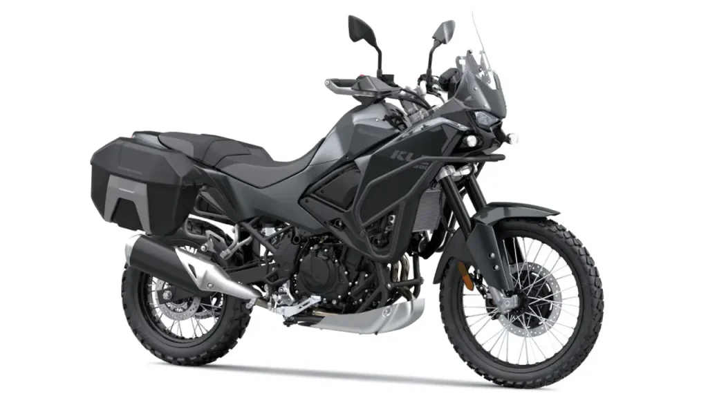 Kawasaki KLE 500 na cor preta