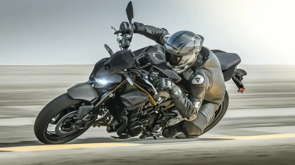 Kawasaki Z900